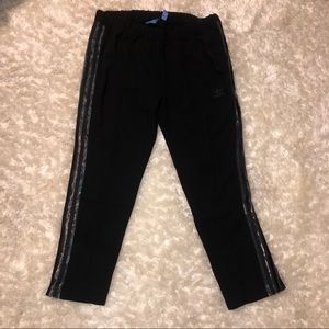 ADIDAS 💫 cropped pants